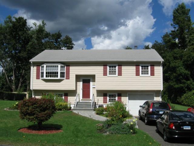 direct front of property, stone walkway and porch