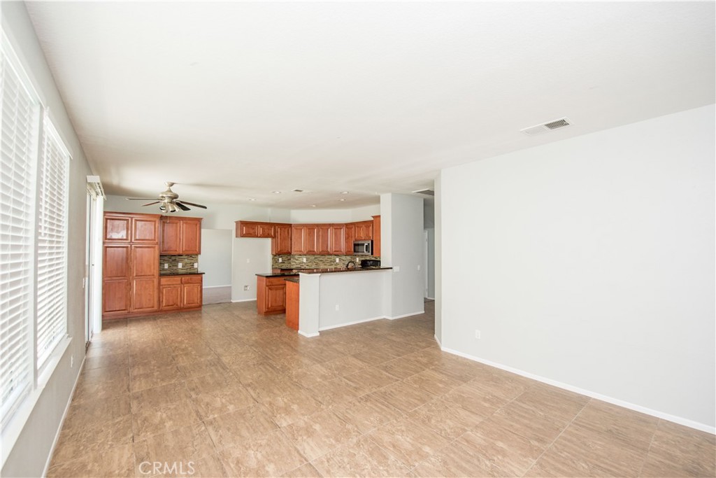 3134 Ranier Street Corona, CA 92881 - Photo 14 of 47 Gallery Image 14