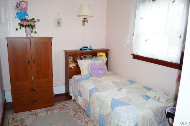 821 Pembroke Road Bethlehem, PA 18018 - Photo 16 of 20 Gallery Image 16