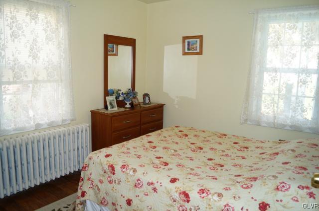 821 Pembroke Road Bethlehem, PA 18018 - Photo 17 of 20 Gallery Image 17