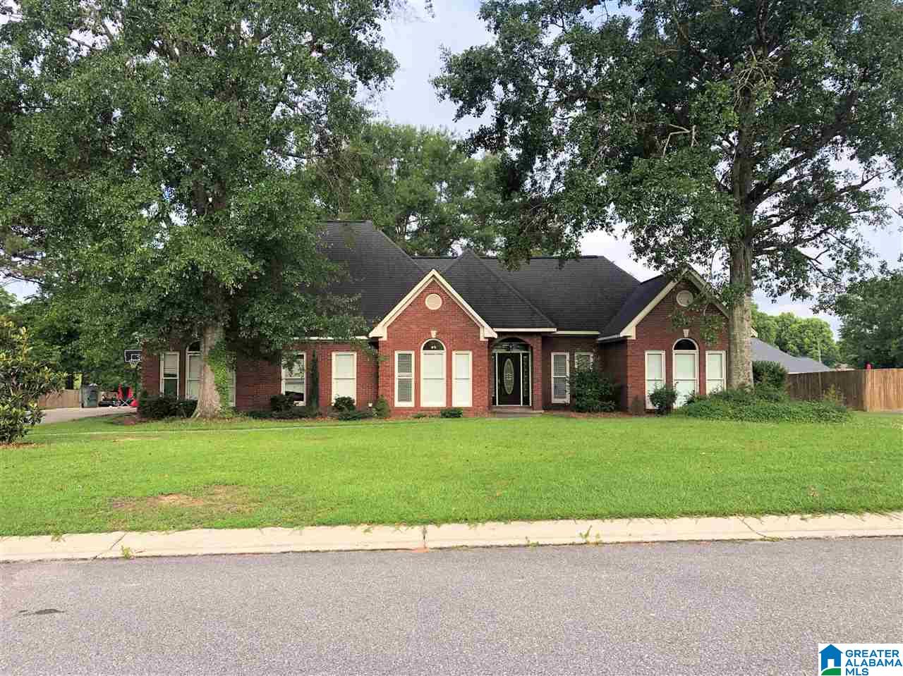809 Ola Street Clanton, AL 35045 - Photo 2 of 48
