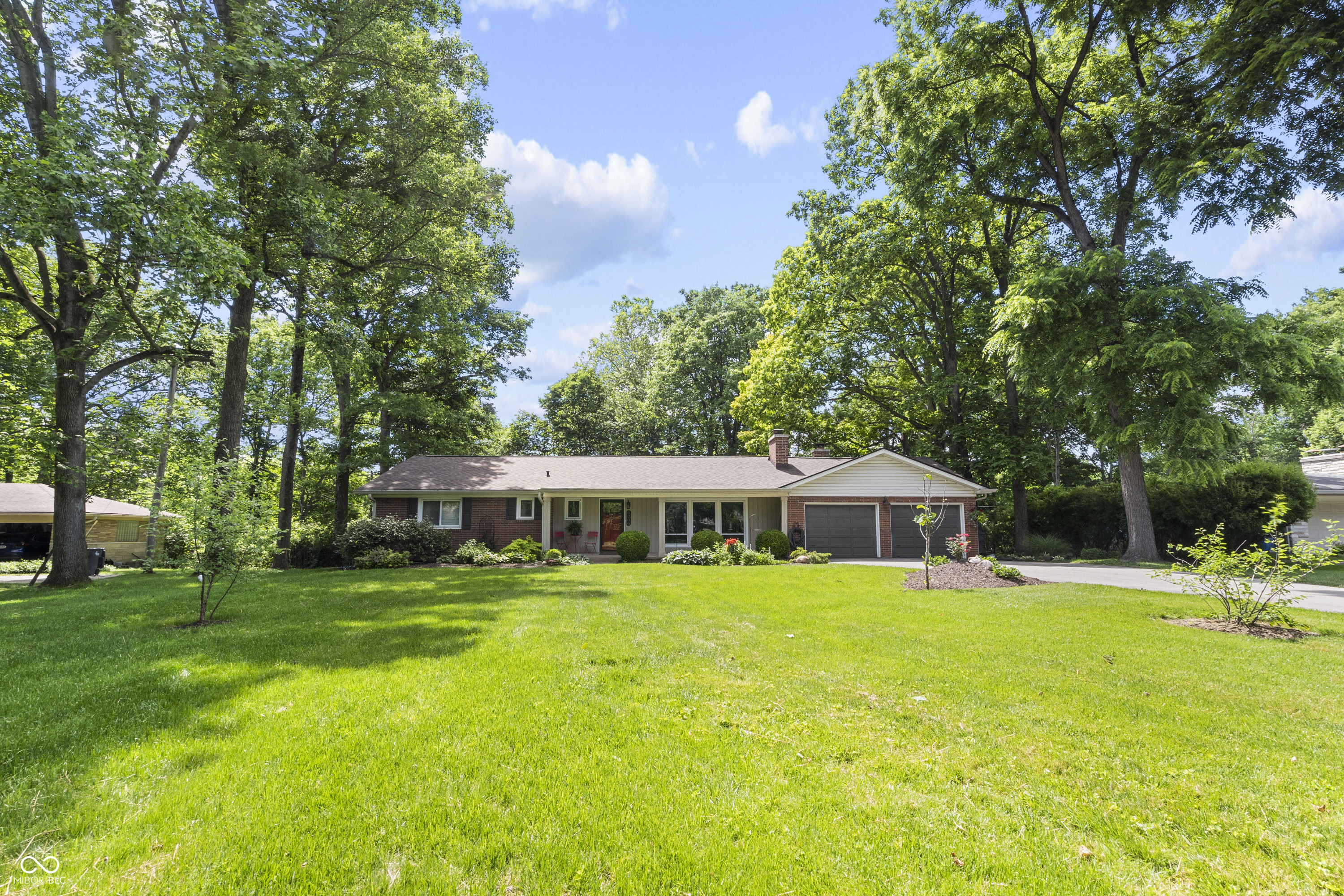 6206 Breamore Road Indianapolis, IN 46220 - Photo 3 of 66