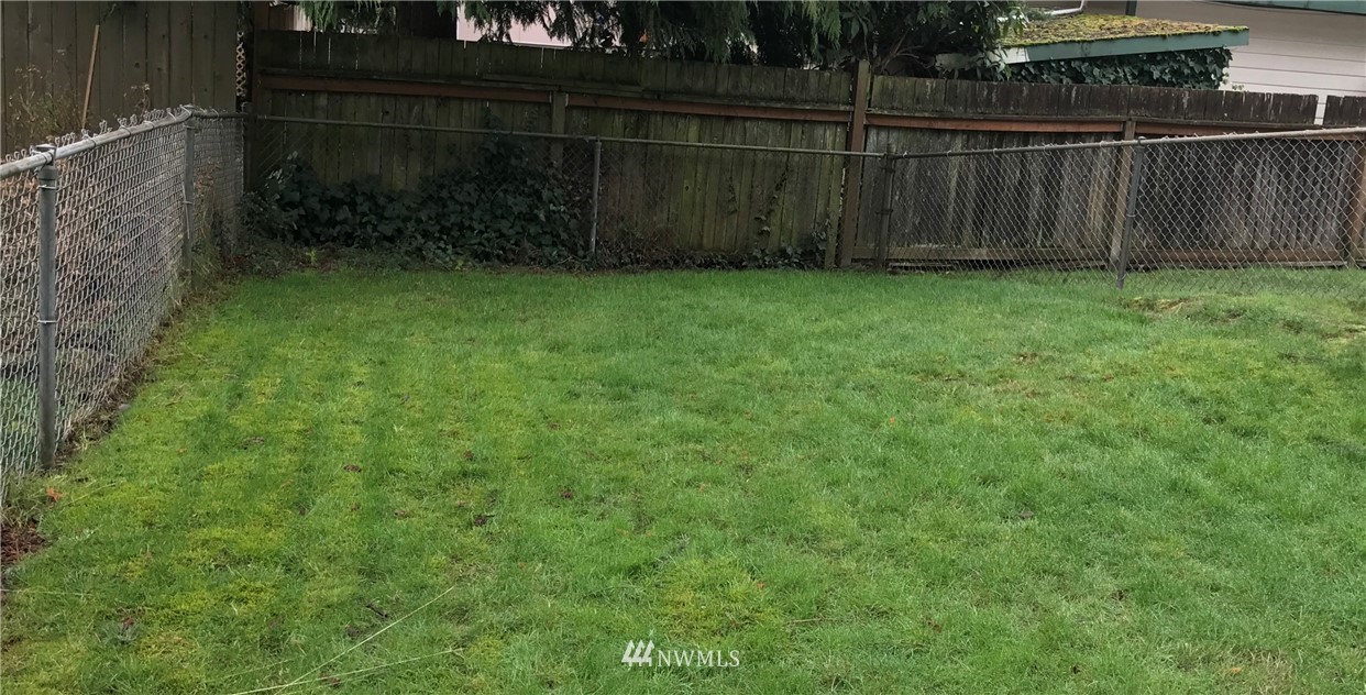 21709 2nd Place West Bothell, WA 98021 - Photo 8 of 10