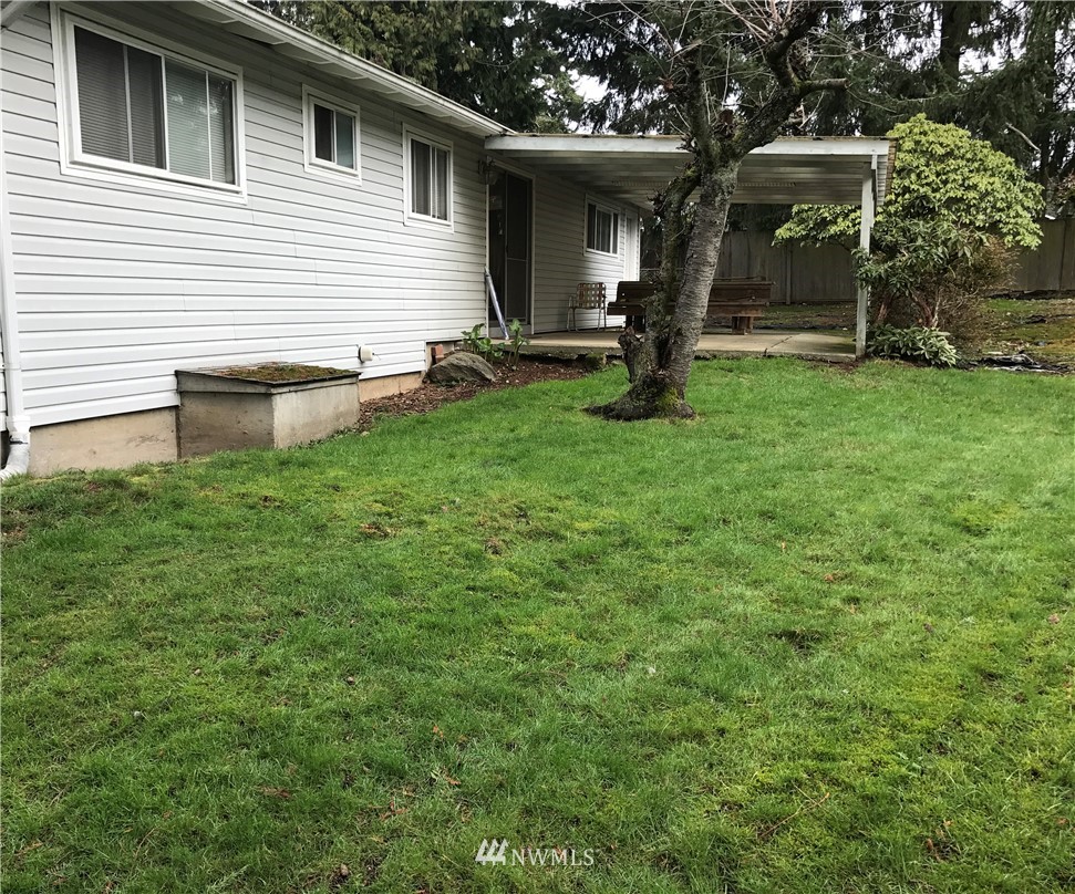 21709 2nd Place West Bothell, WA 98021 - Photo 9 of 10