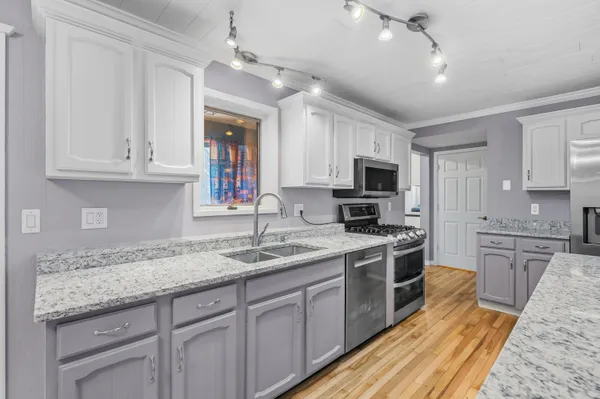 $515,000 | 2528 Vanderbilt Avenue, Portage, MI 49024