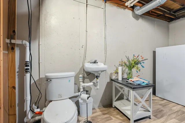 $549,900 | 2528 Vanderbilt Avenue, Portage, MI 49024