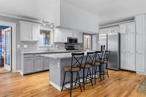 $515,000 | 2528 Vanderbilt Avenue, Portage, MI 49024