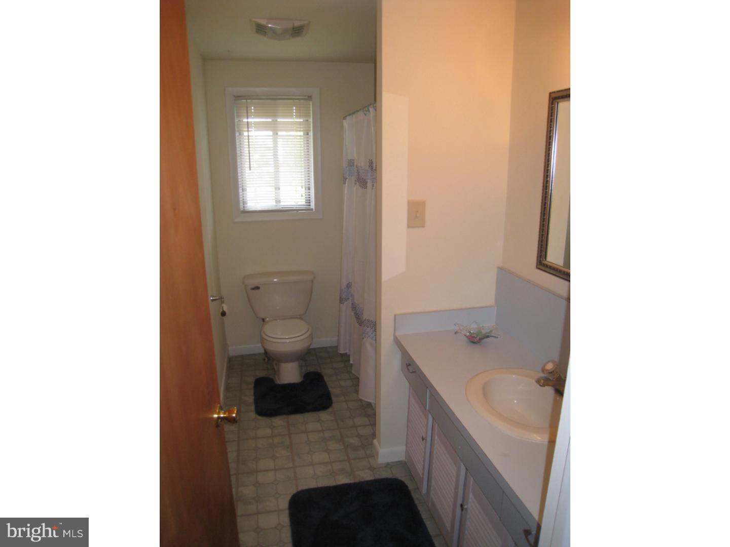 21 Green Tree Road Stratford, NJ 08084 - Photo 12 of 18