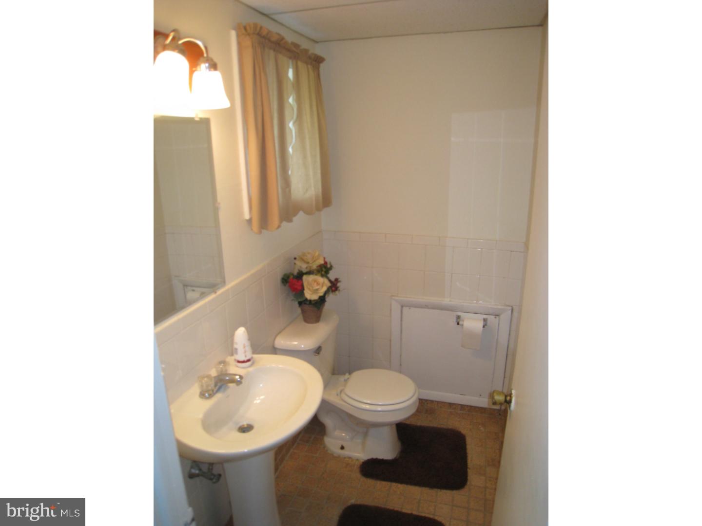 21 Green Tree Road Stratford, NJ 08084 - Photo 13 of 18