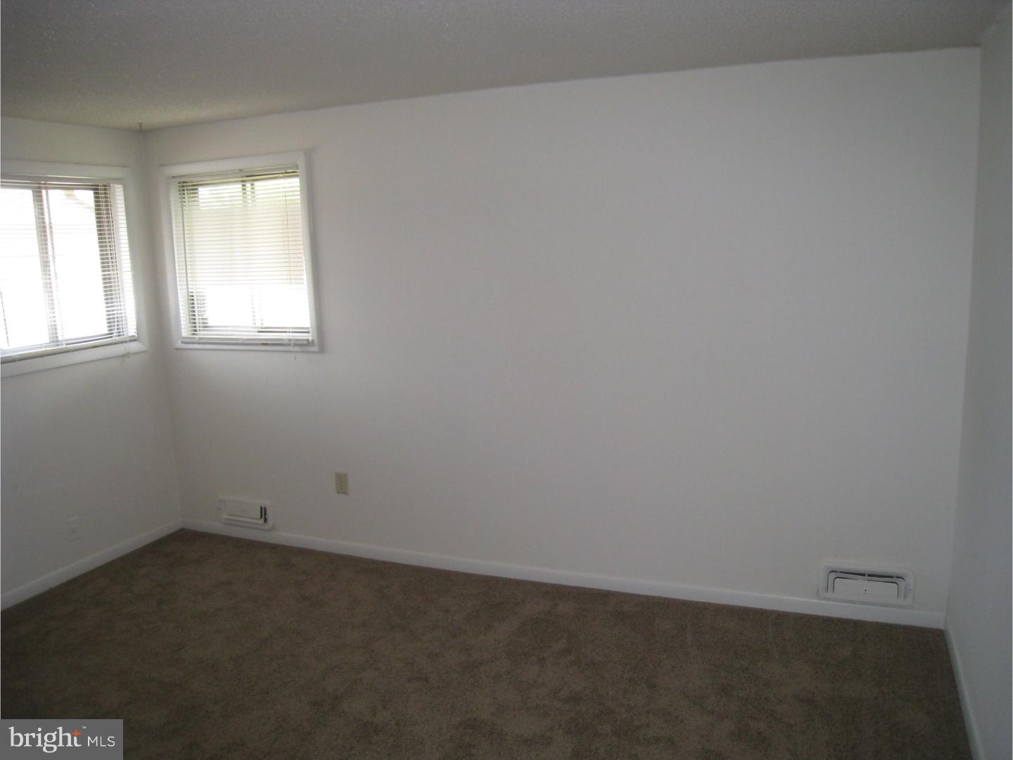 21 Green Tree Road Stratford, NJ 08084 - Photo 8 of 18