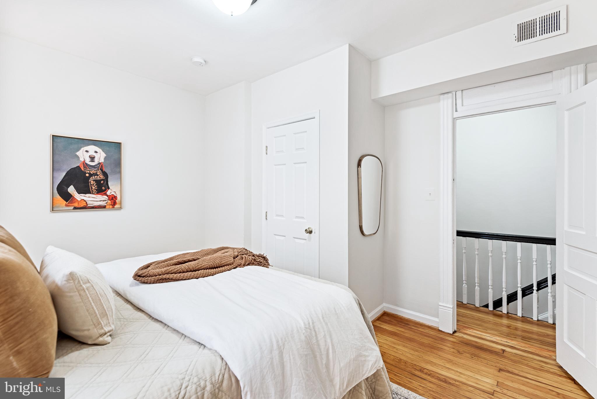 727 Gresham Place Northwest Washington, DC 20001 - Photo 20 of 32