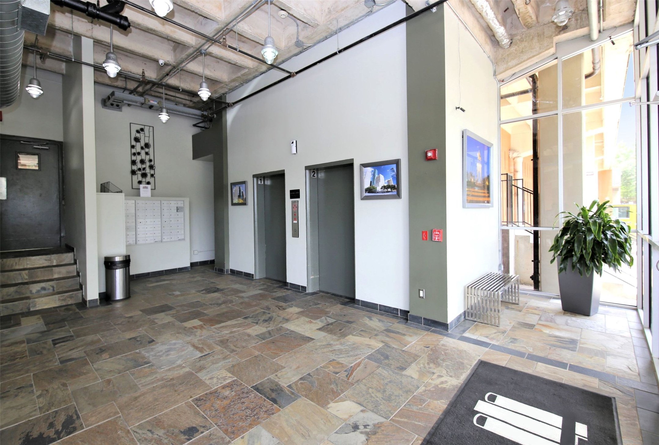 230 West Alabama Street, Unit 1101 Houston, TX 77006 - Photo 17 of 19