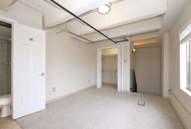 $1,799 | 230 West Alabama Street, Unit 1101, Houston, TX 77006