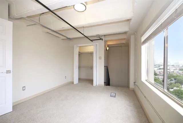 $1,799 | 230 West Alabama Street, Unit 1101, Houston, TX 77006