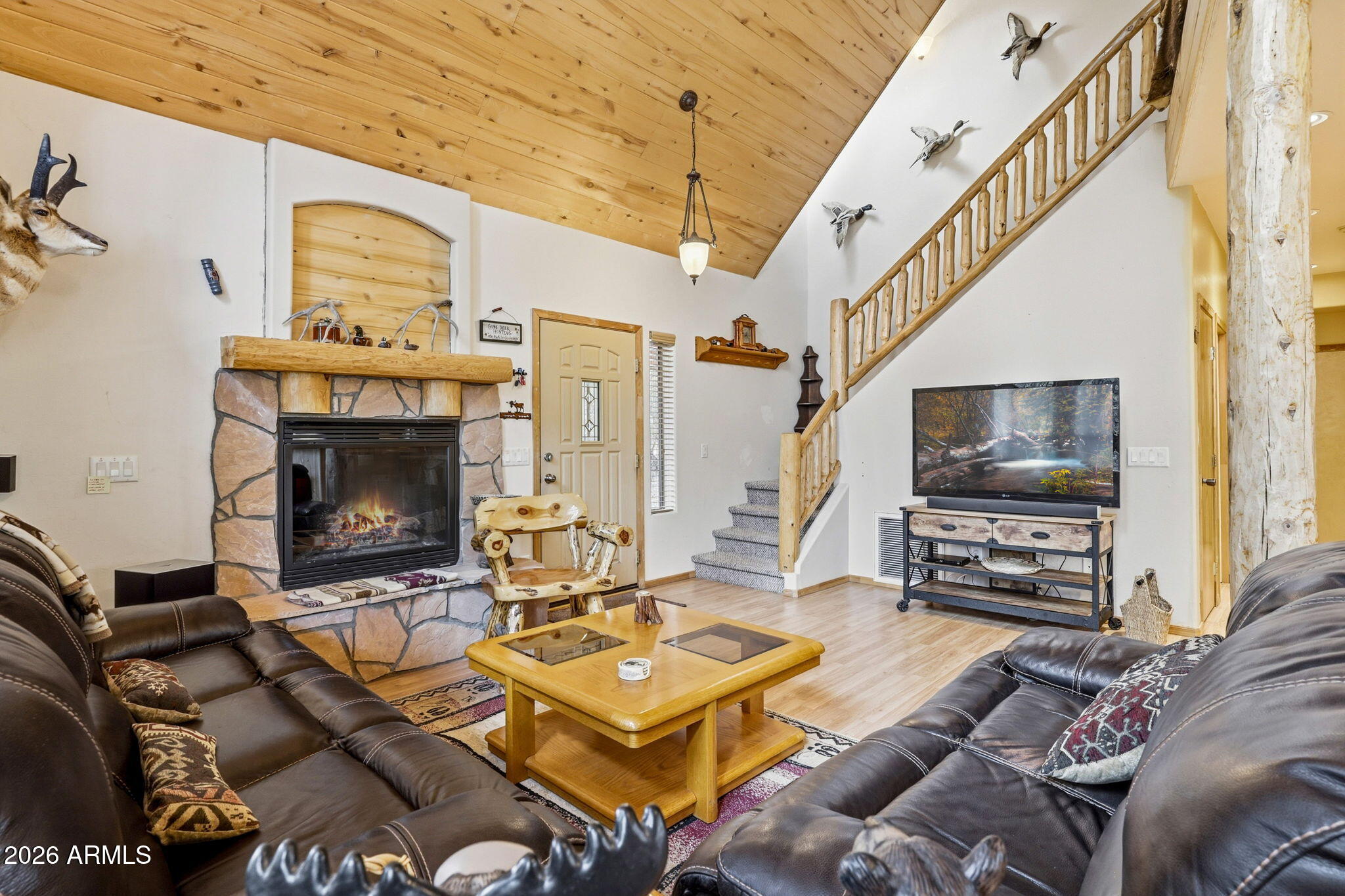 2008 Lexington Overgaard, AZ 85933 - Photo 9 of 44 2008Lexington-HeberOvergaardAZ-9