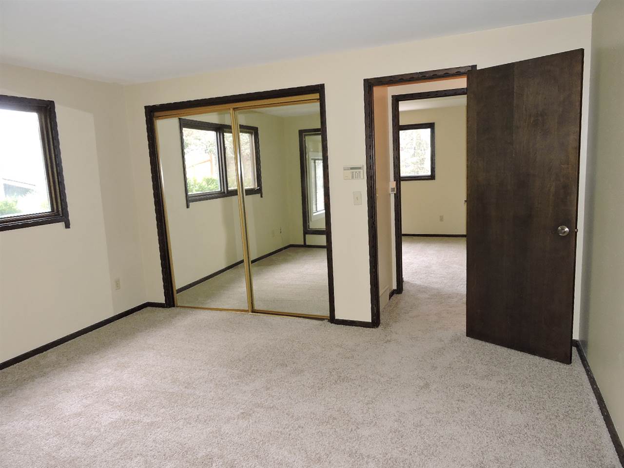 1716 South Wardson Road Spokane Valley, WA 99212 - Photo 4 of 20