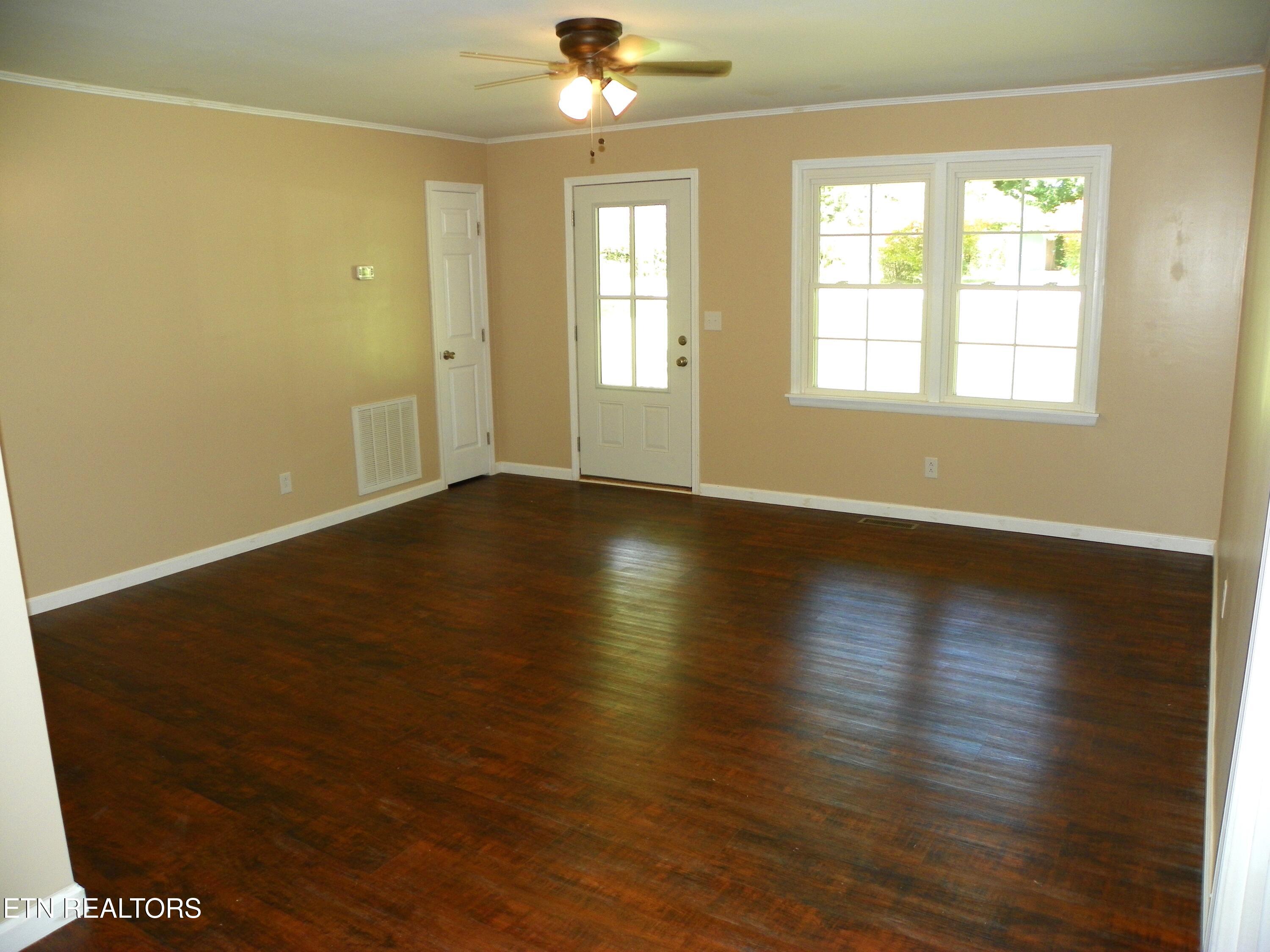 5294 Coal Bank Road Sparta, TN 38583 - Photo 7 of 19 011