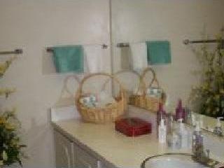 9 Woodgreen Street, Unit 1 Santa Rosa, CA 95409 - Photo 5 of 11 Gallery Image 5