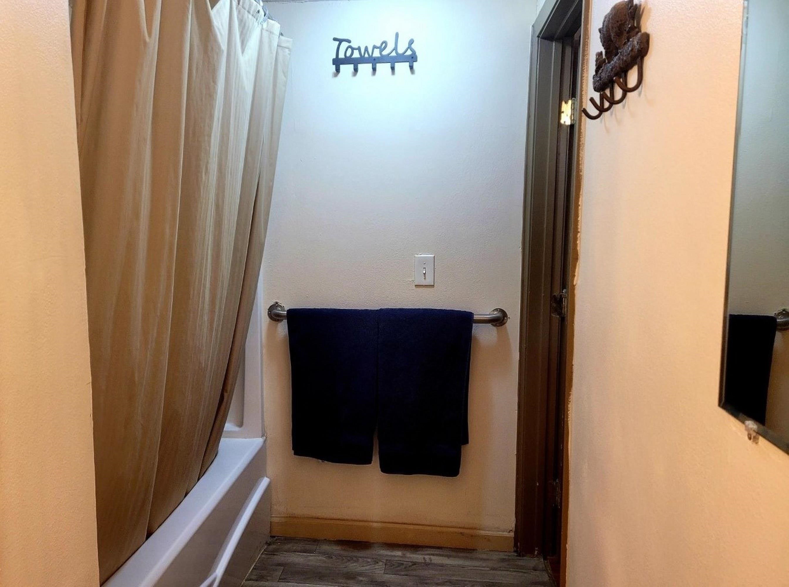 250-252 Quartzite Loop Chewelah, WA 99109 - Photo 16 of 23