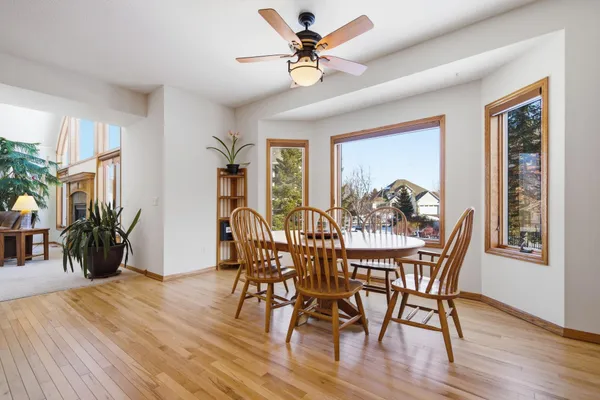 $750,000 | 11656 Azure Lane, Inver Grove Heights, MN 55077