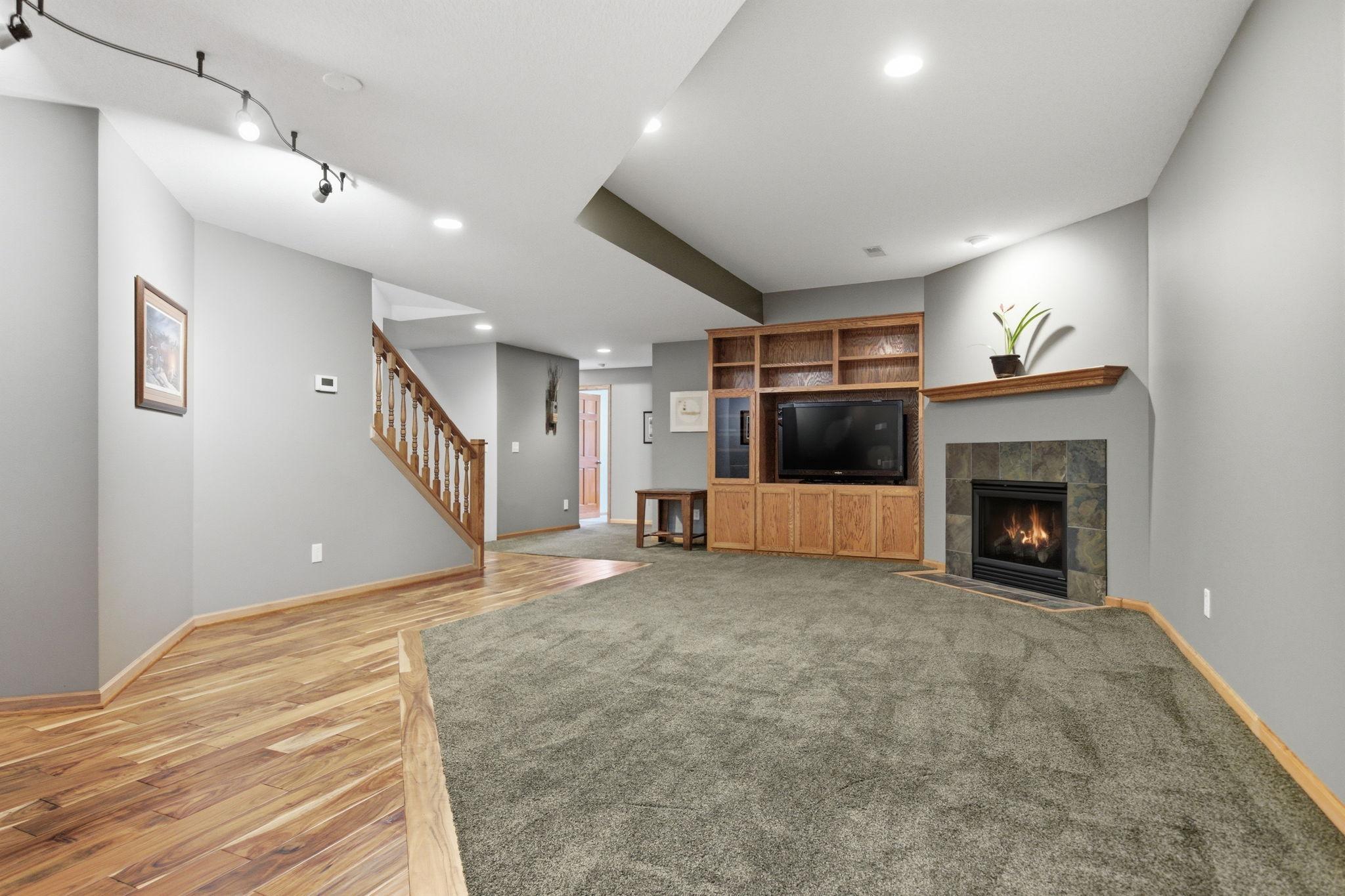 11656 Azure Lane Inver Grove Heights, MN 55077 - Photo 30 of 59