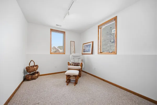 $750,000 | 11656 Azure Lane, Inver Grove Heights, MN 55077