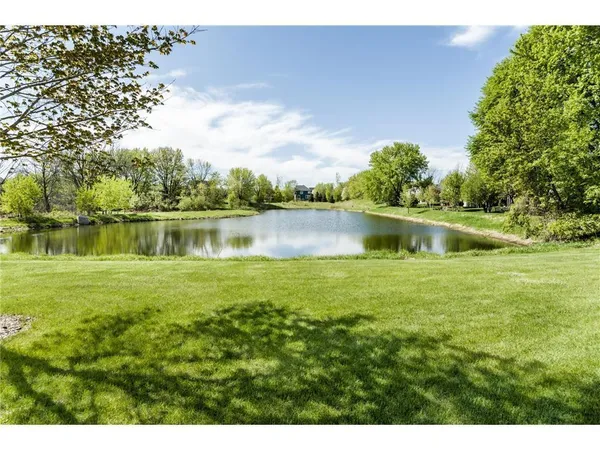 $750,000 | 11656 Azure Lane, Inver Grove Heights, MN 55077