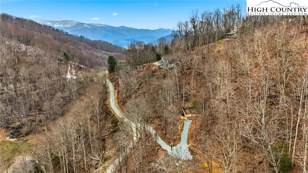 $129,900 | 994-996 Willow Mountain Drive, Vilas, NC 28692