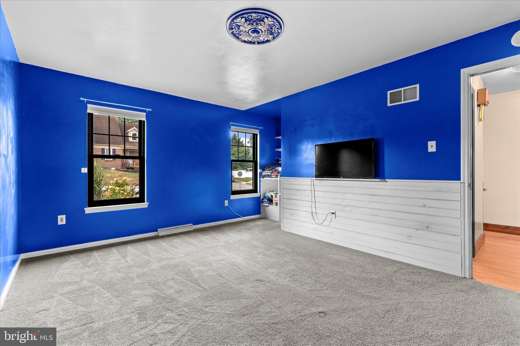 1769 Rainbow Circle York, PA 17408 - Photo 16 of 38 a view of an empty room and window