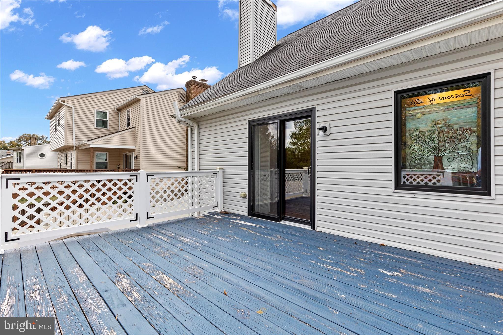 1769 Rainbow Circle York, PA 17408 - Photo 38 of 38 a view of a wooden balcony with an outdoor space