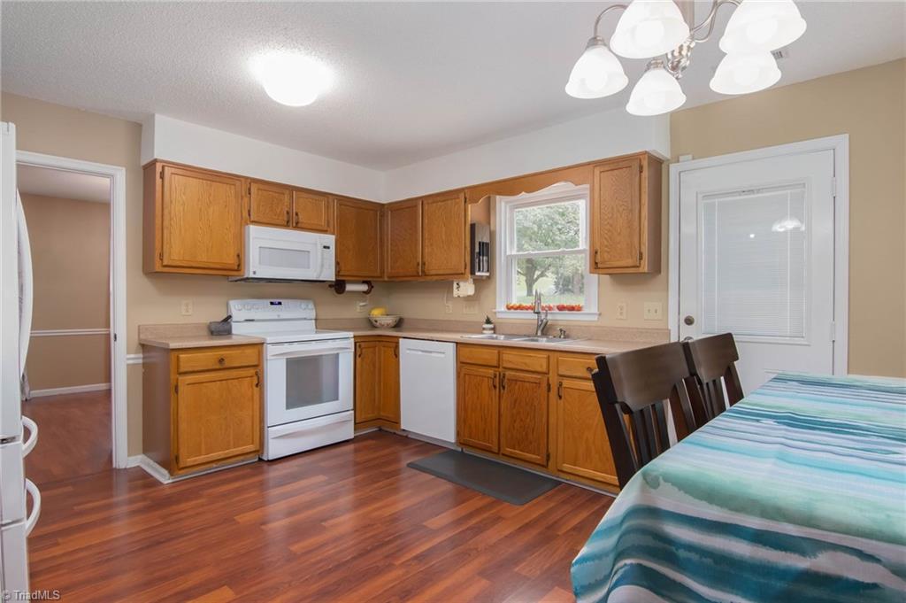 540 Covington Ridge Road Winston-Salem, NC 27107 - Photo 12 of 28 Gallery Image 12