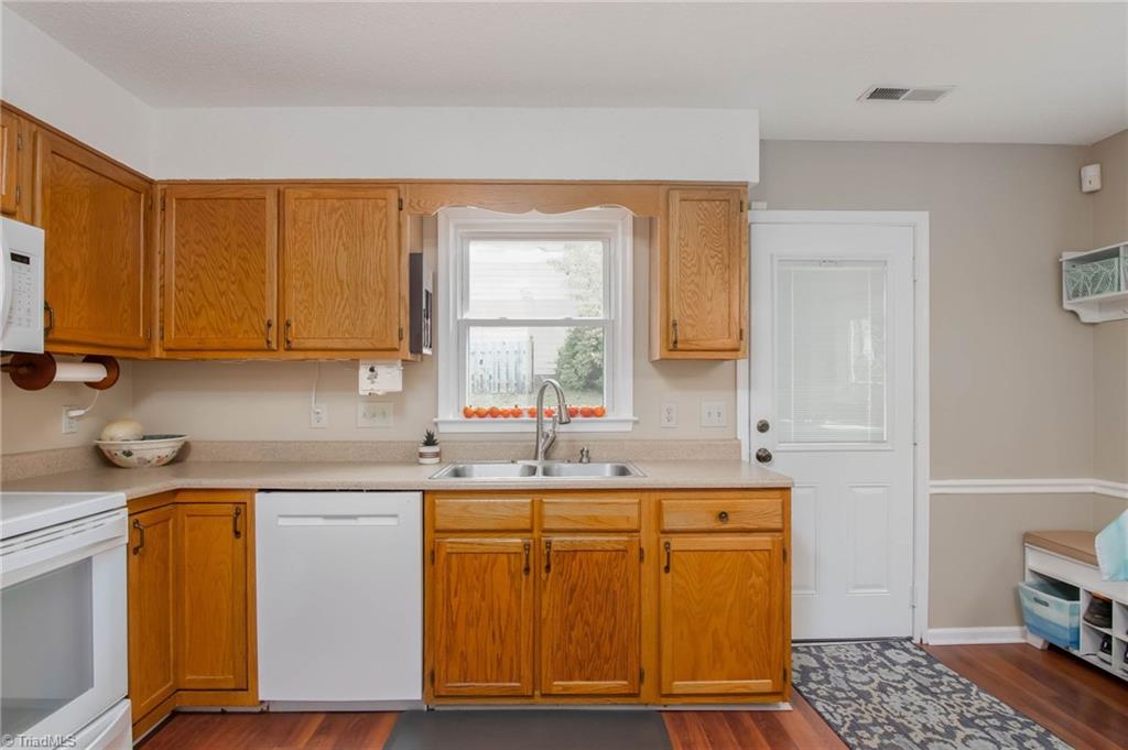 540 Covington Ridge Road Winston-Salem, NC 27107 - Photo 15 of 28 Gallery Image 15