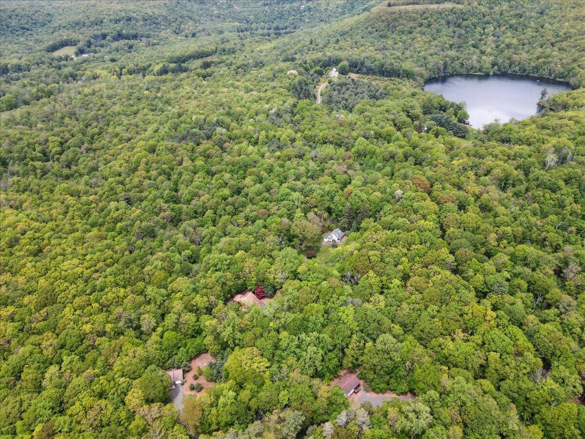 2147 Gravel Road Canadensis, PA 18325 - Photo 54 of 57 57-Photo_057