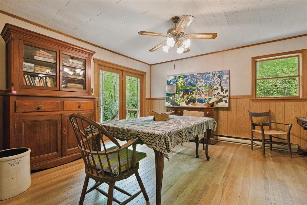 2147 Gravel Road Canadensis, PA 18325 - Photo 6 of 57 18-Photo_025