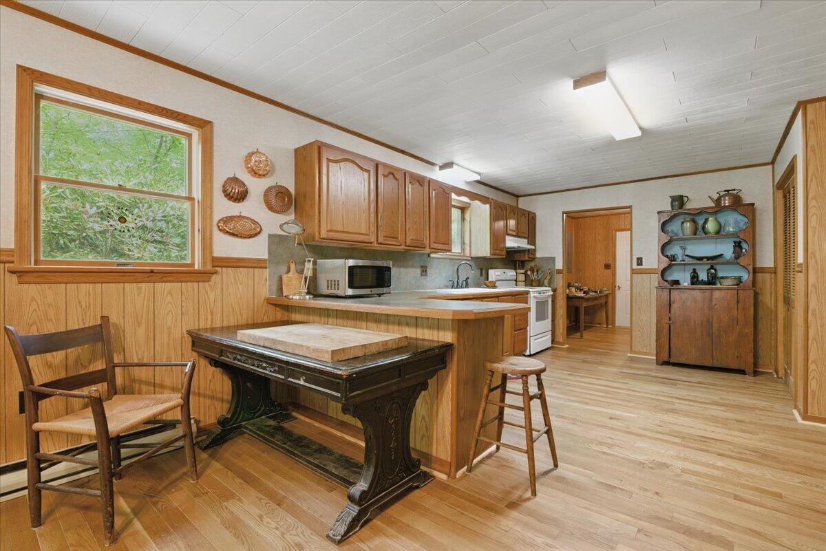 2147 Gravel Road Canadensis, PA 18325 - Photo 7 of 57 17-Photo_026