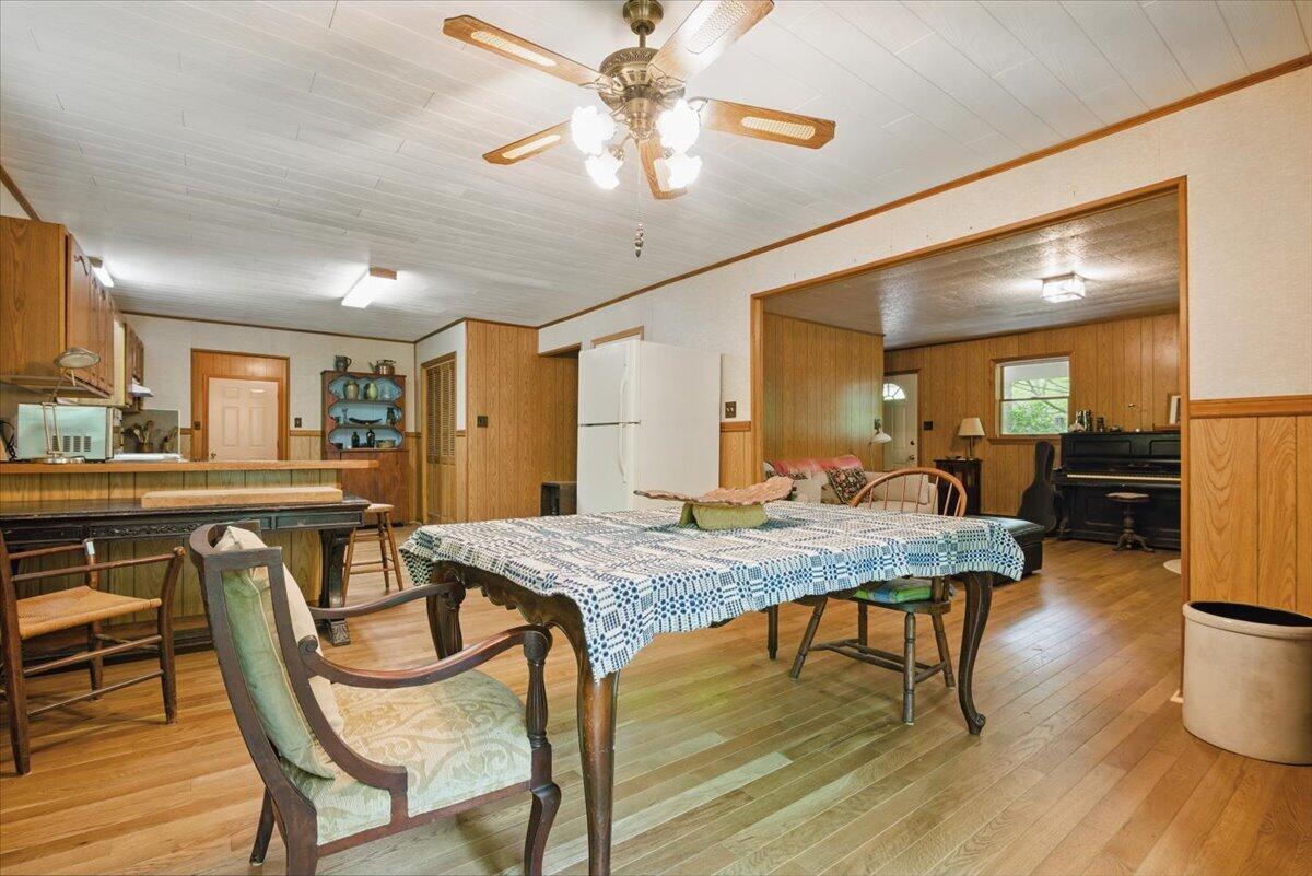 2147 Gravel Road Canadensis, PA 18325 - Photo 8 of 57 20-Photo_024
