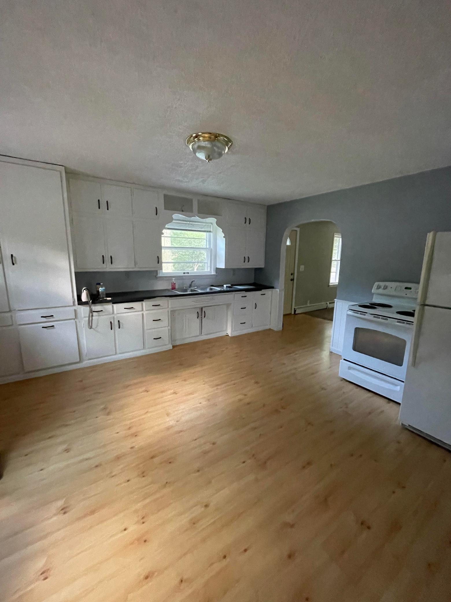 310 2nd Street South Winsted, MN 55395 - Photo 4 of 25