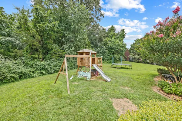 $929,999 | 992 Stonebridge Circle, Cookeville, TN 38501