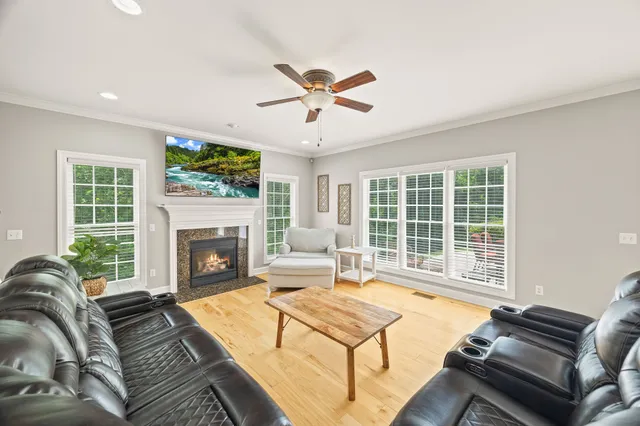 $929,999 | 992 Stonebridge Circle, Cookeville, TN 38501