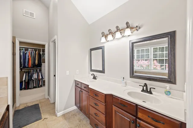 $929,999 | 992 Stonebridge Circle, Cookeville, TN 38501