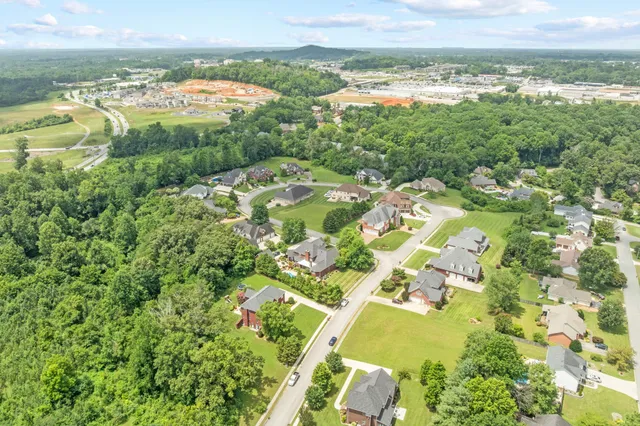 $929,999 | 992 Stonebridge Circle, Cookeville, TN 38501