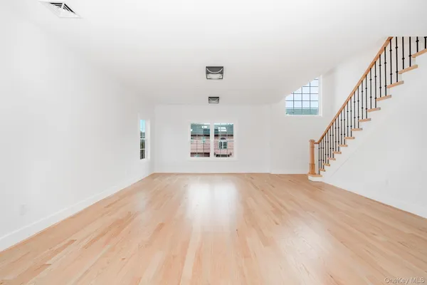 $1,299,000 | 23 Bay Street, Bellmore, NY 11710