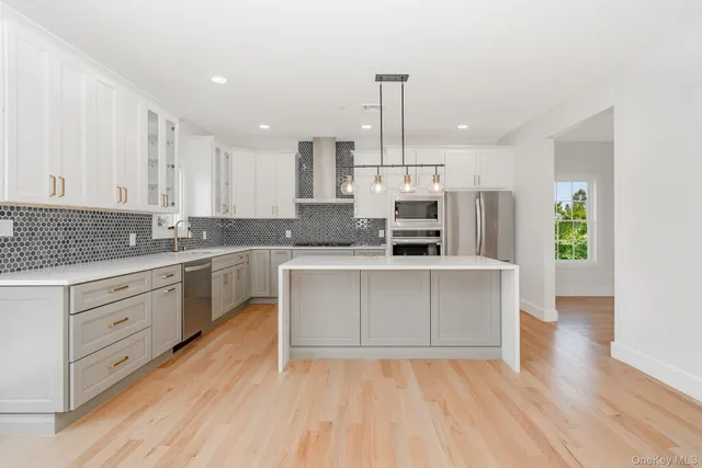 $1,299,000 | 23 Bay Street, Bellmore, NY 11710