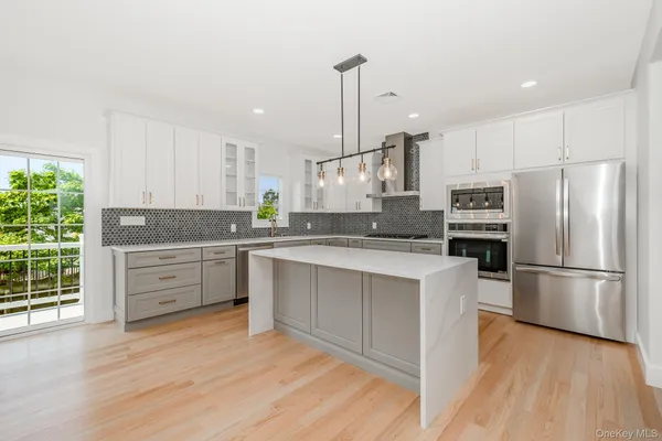 $1,299,000 | 23 Bay Street, Bellmore, NY 11710