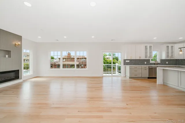 $1,299,000 | 23 Bay Street, Bellmore, NY 11710