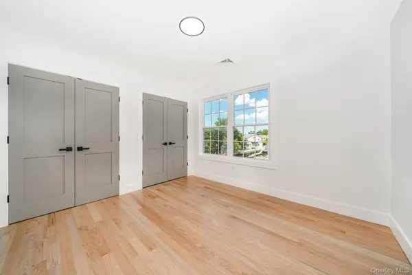 $1,299,000 | 23 Bay Street, Bellmore, NY 11710