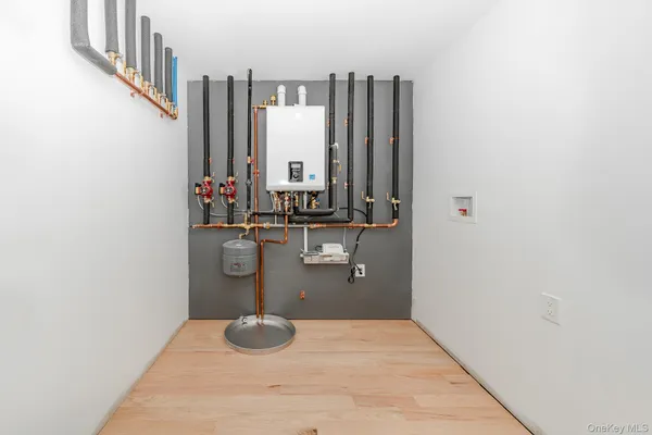 $1,299,000 | 23 Bay Street, Bellmore, NY 11710