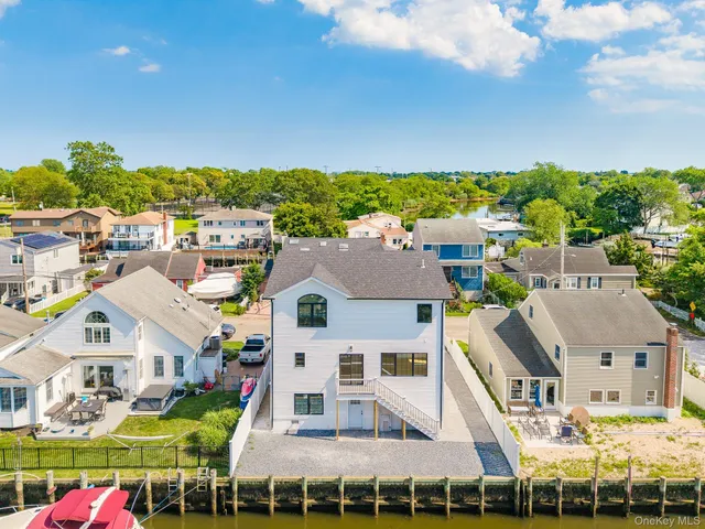 $1,299,000 | 23 Bay Street, Bellmore, NY 11710