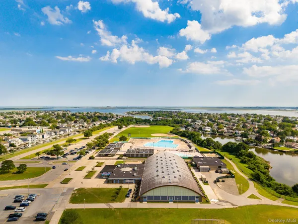 $1,299,000 | 23 Bay Street, Bellmore, NY 11710