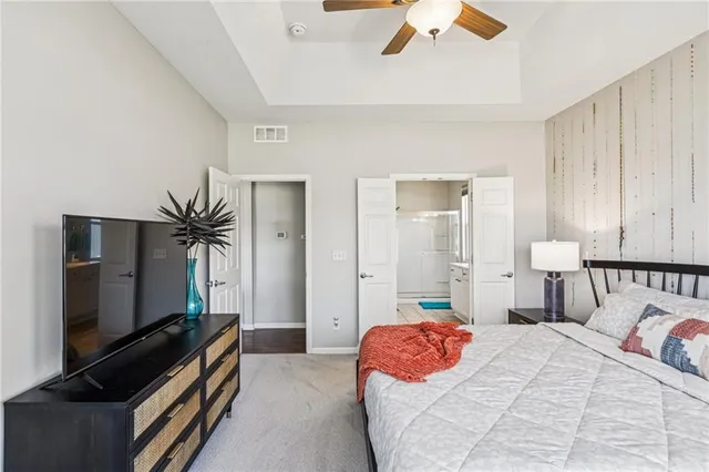 $479,500 | 1022 Southwest Cheshire Drive, Lee's Summit, MO 64083